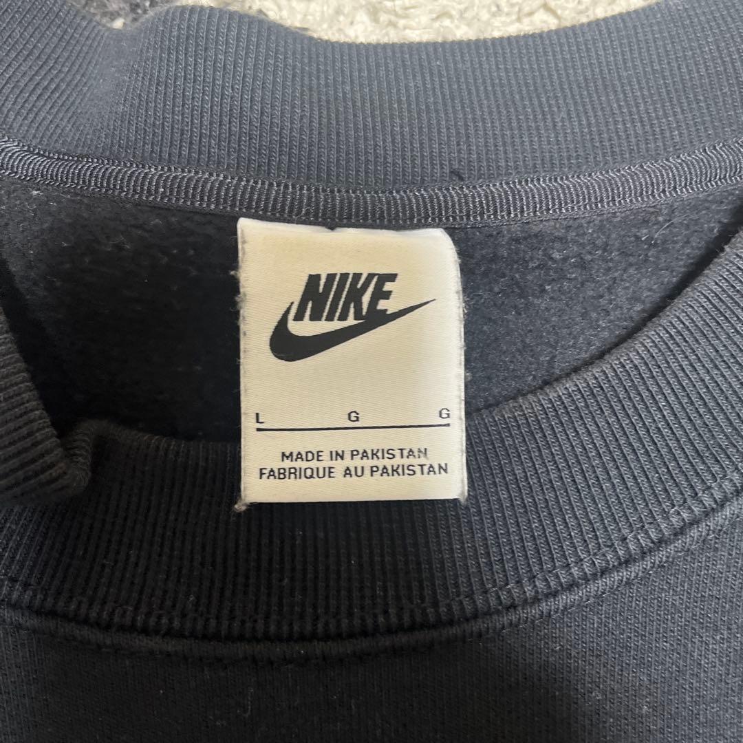 ナイキストゥーシー スウェット ブラック