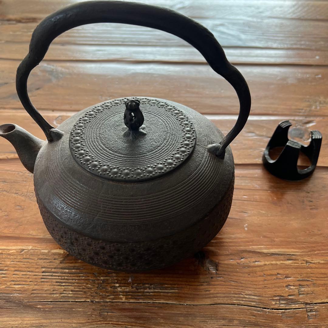 南部鉄器　鉄瓶