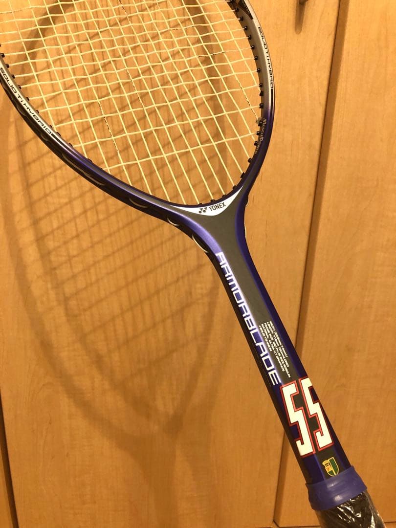 【美品】ヨネックスYONEX ARMORBLADEアーマーブレード 55ラケット