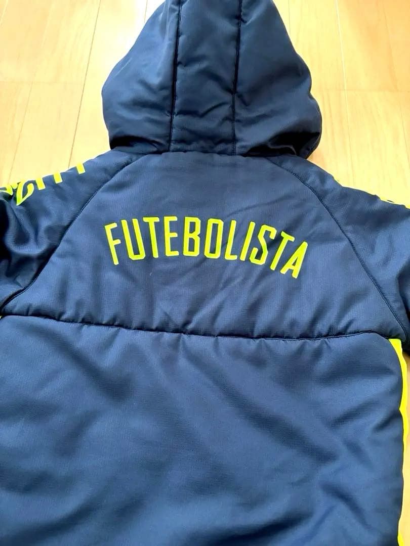 美品　ルースイソンブラ LUZeSOMBRAフード付きベンチコート 140