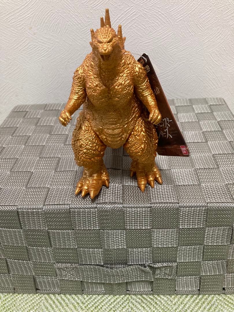 ゴジラ ストア限定　ムービーモンスター　ゴジラ1.0メモリアルゴールドver．