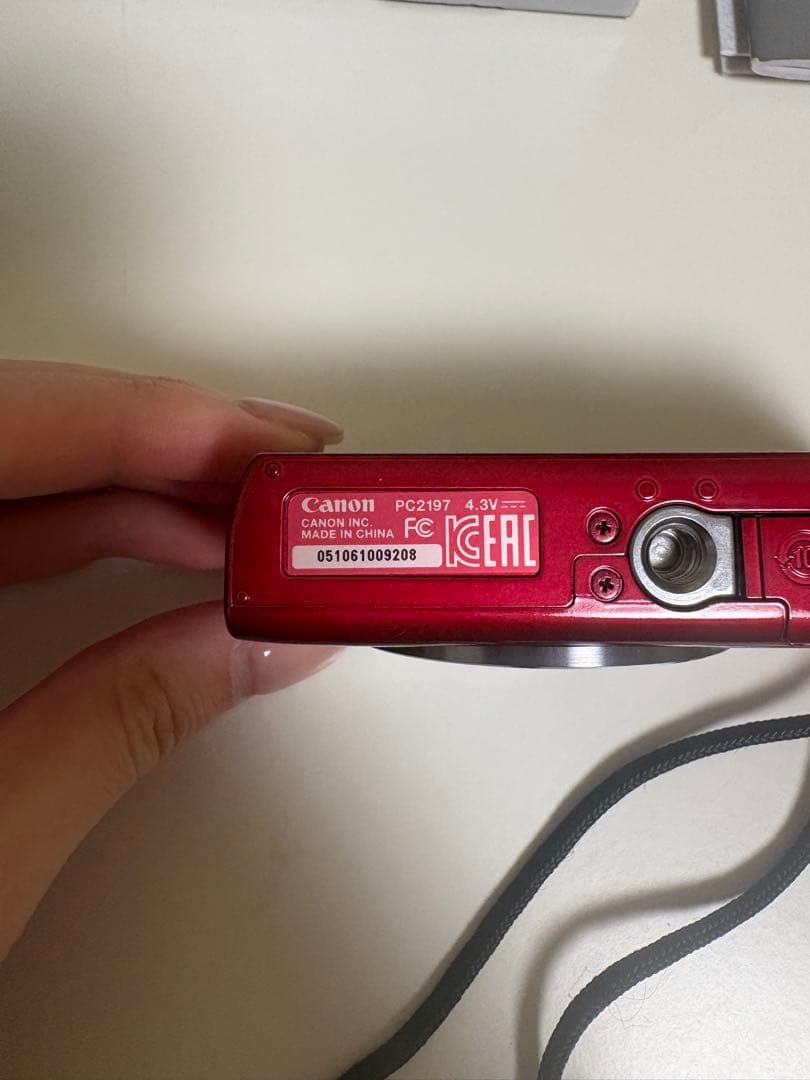 Canon キャノン IXY150 コンパクトデジタルカメラ レッド　即購入❌