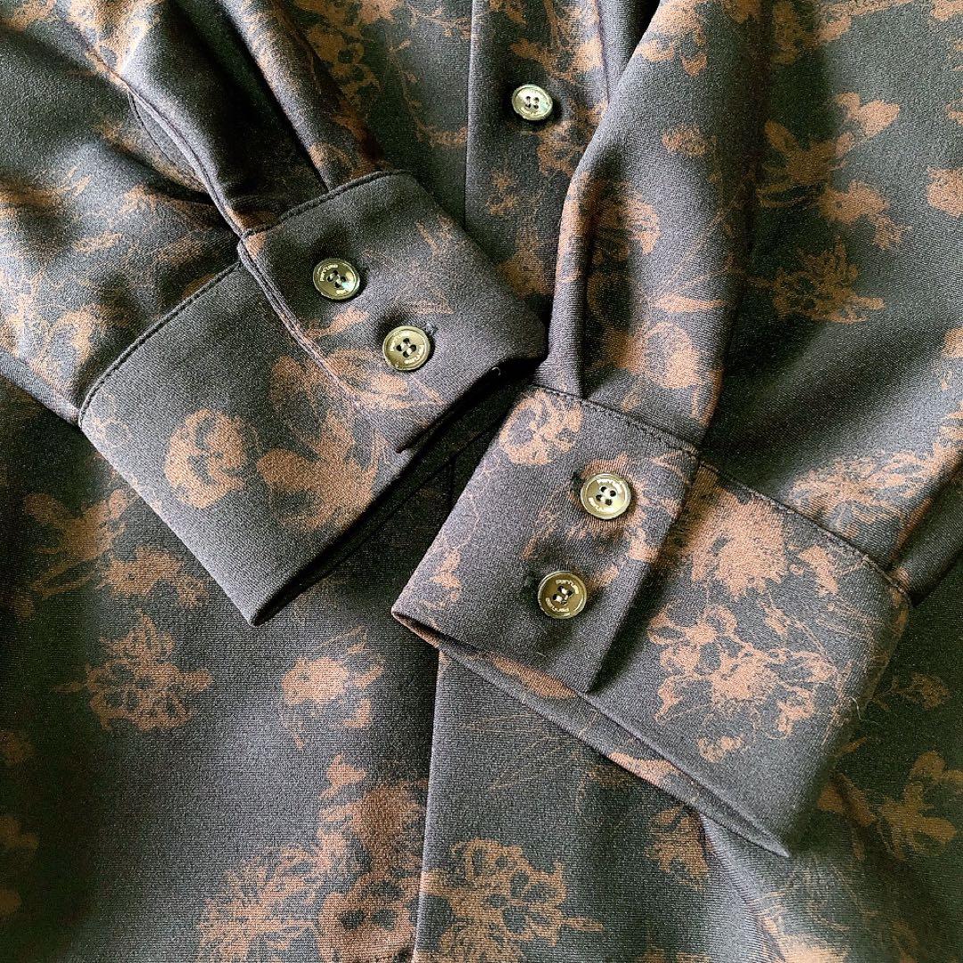 【美品】Perfume closet ストレッチシャツ 長袖 総柄