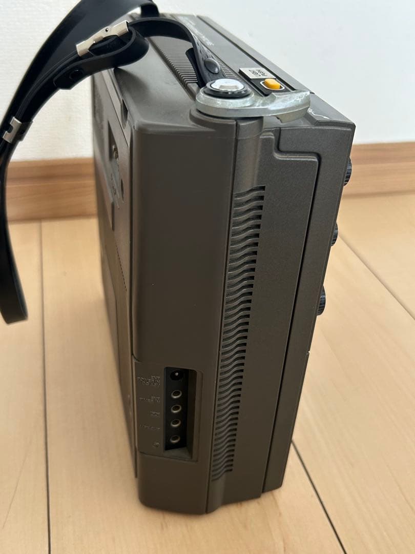 SONY ラジオ　ICF-5900 スカイセンサー5900 動作確認済み