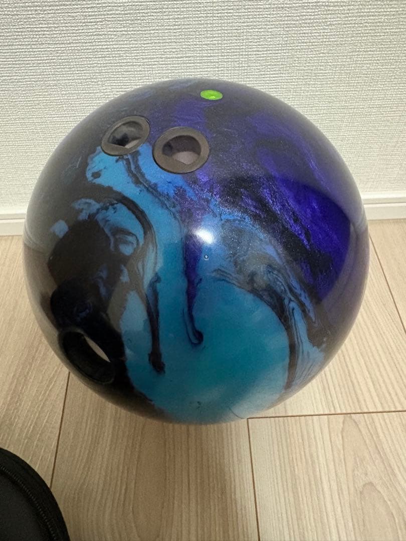 MOTIV イヴォークヒステリア　15P ボウリングボール