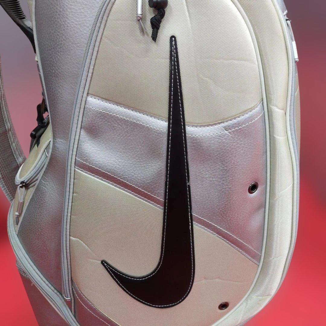 Nike ゴルフ キャディバッグ シルバー