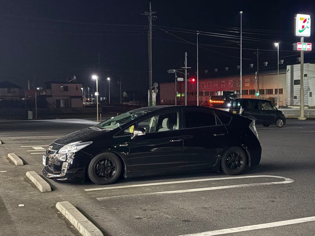 zvw30 30プリウス　条件変更品！！