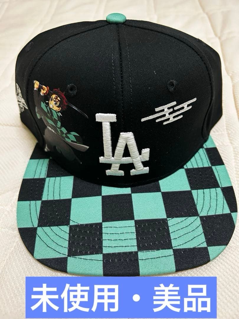【未使用】 鬼滅の刃限定品 キャップ LADodgers ニューエラ 鬼滅帽子