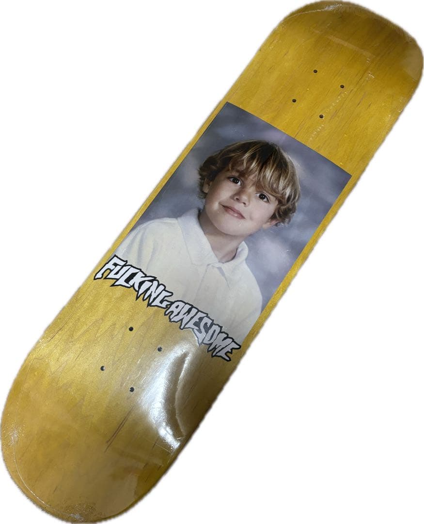 fuckingawesome デッキ　8.25 CURREN CAPLES