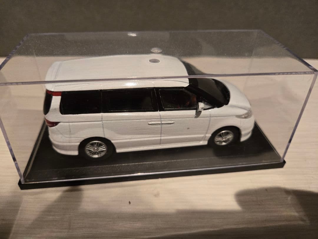 1/43  ホンダ　HONDA エリシオン　ミニカー