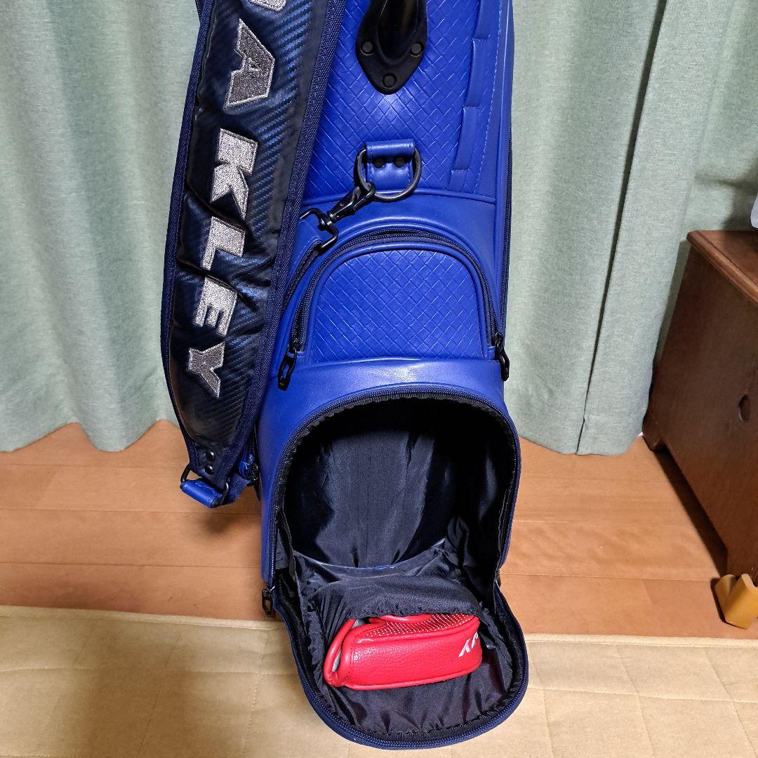 Oakley キャディバッグ 。フード付き。9.5インチ。まぁまぁ美品。