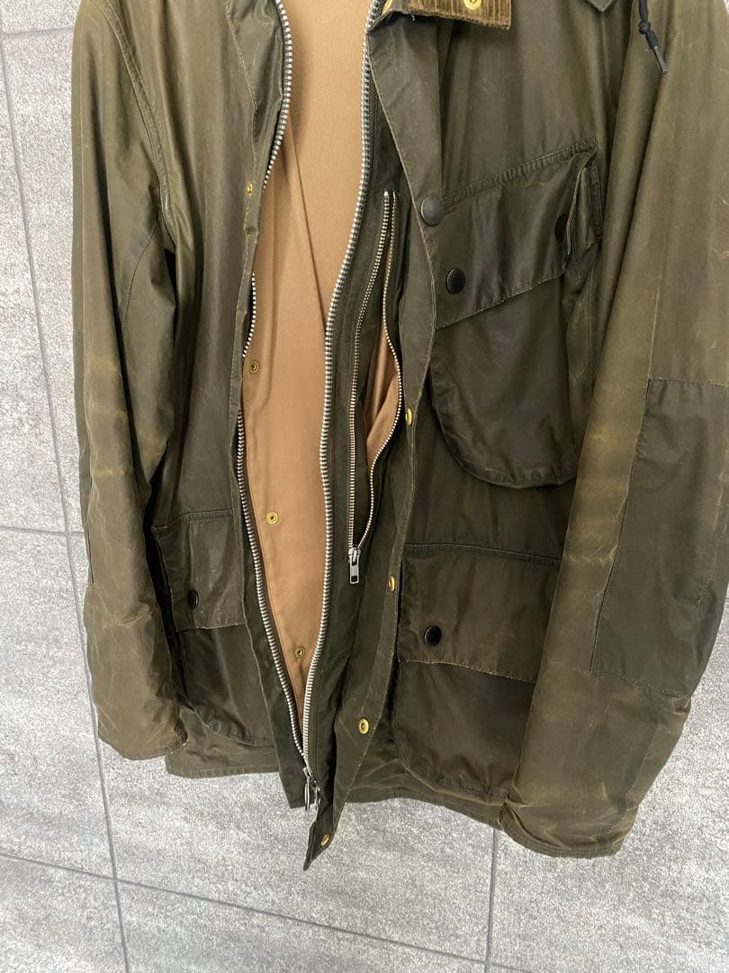 BARBOUR × MARGARET HOWELLオリーブA7モッズコート