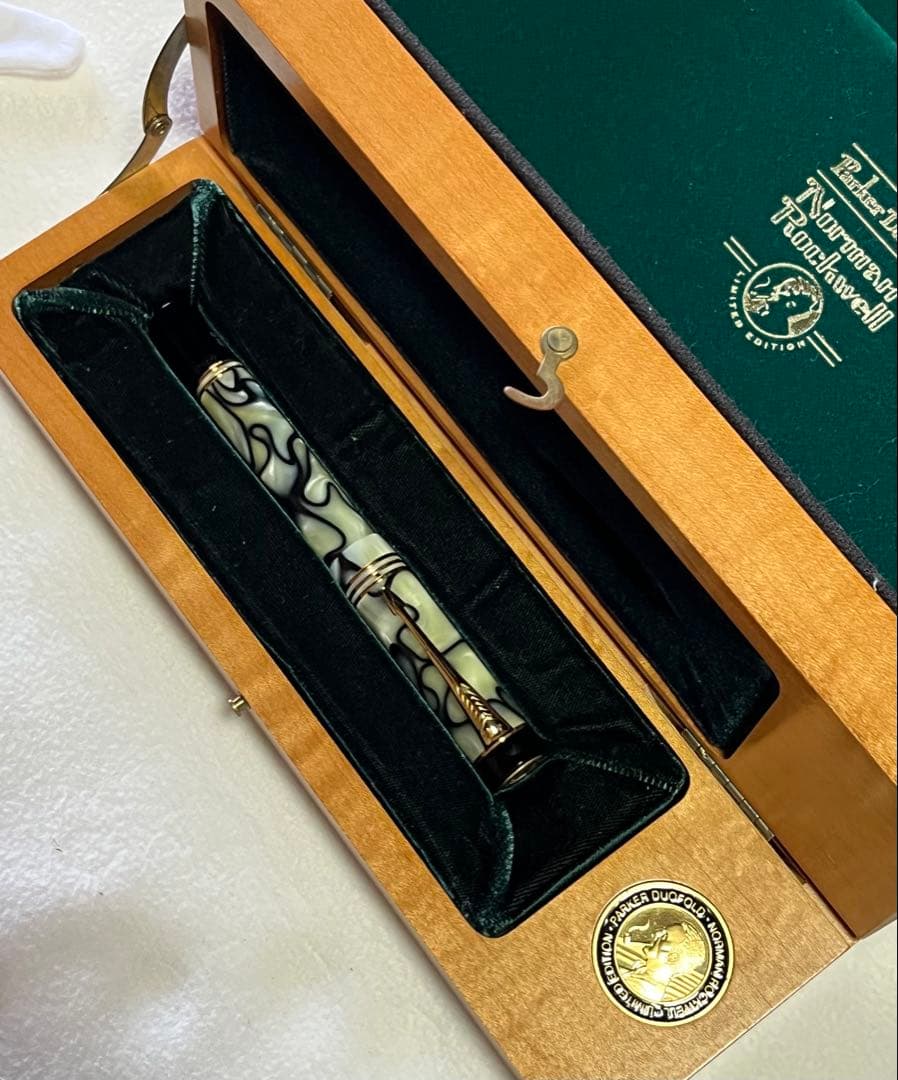 限定万年筆/パーカー/デュオフォールド/新品未使用/18K7g使用