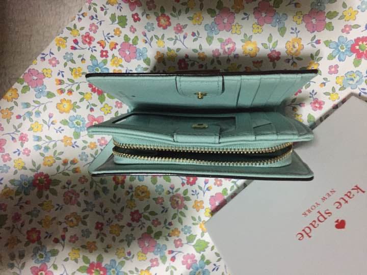 なっとー様 特売品ケイトスペード財布