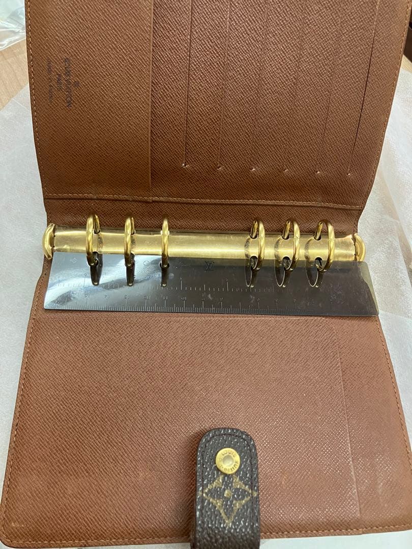 ヴィトン スケジュール　カバー