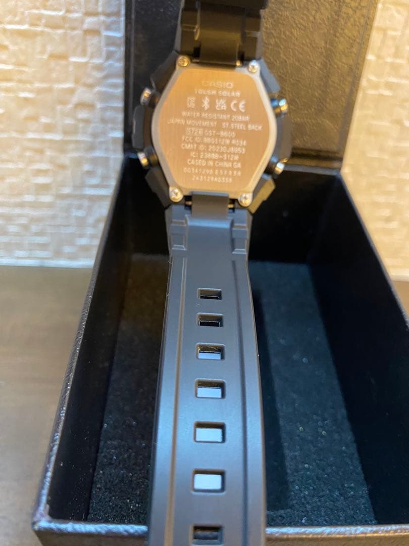 【使用僅か極美品】G-SHOCK GST-B600-1AJF Bluetooth