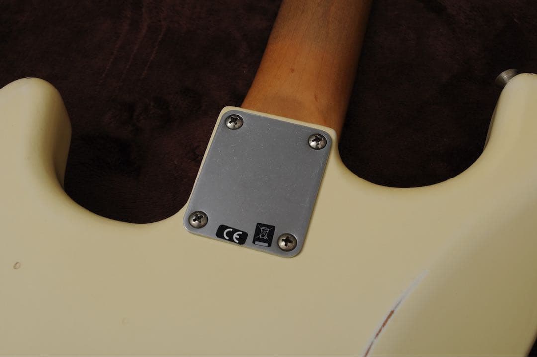 まー坊 Fender Road Worn 60s Strato SSS