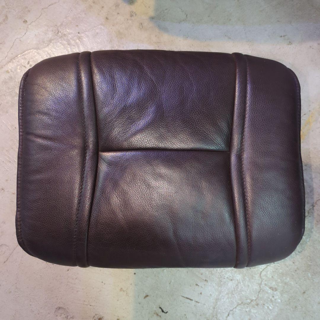 牛革 Hjellegjerde イエリアーダ オットマン付リクライニングチェア