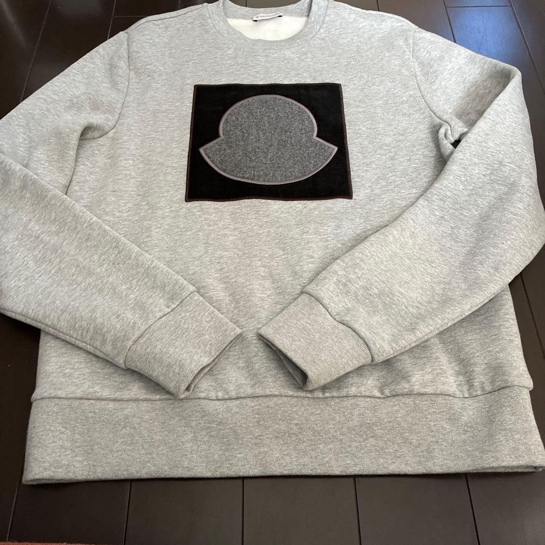 最終値下げ　新品同様　美品　モンクレーム　トレーナー　スエット　S〜Ｍ　グレー