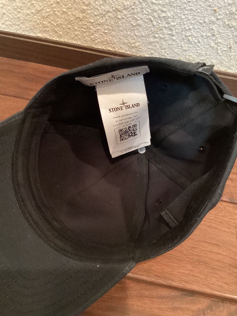 Stone  ベースボールキャップ