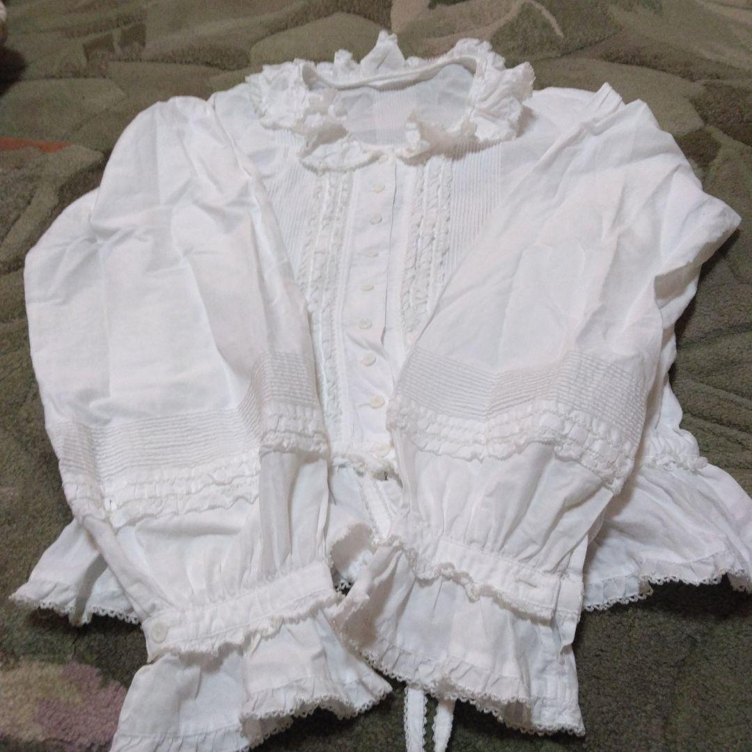 ピンクハウス　激かわフリル付きホワイト長袖ブラウス