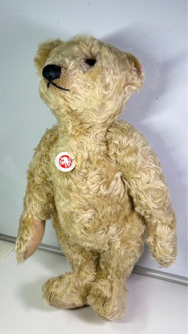 Steiff グランド オールド テディベア　EAN682728
