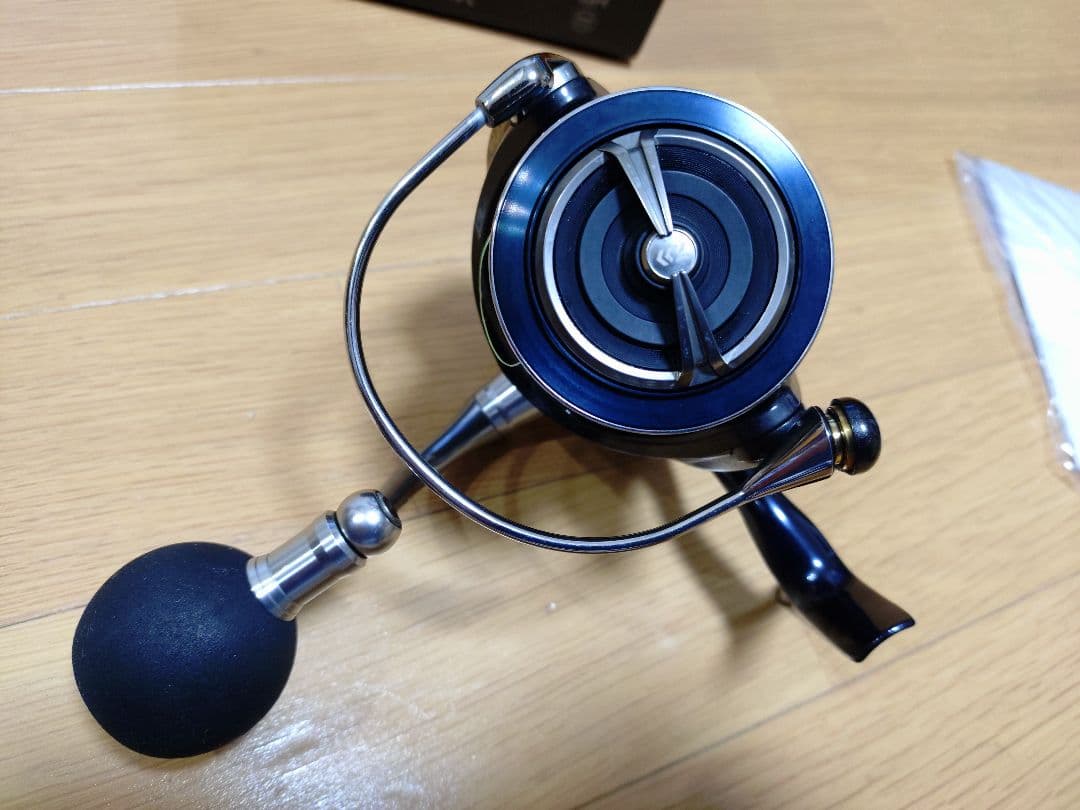 ダイワ　21セルテートSW6000-H スピニングリール