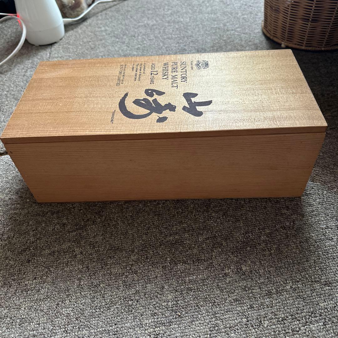 ウイスキー　SUNTORY 山崎12年 ピュアモルト 向獅子 750ml 木箱付