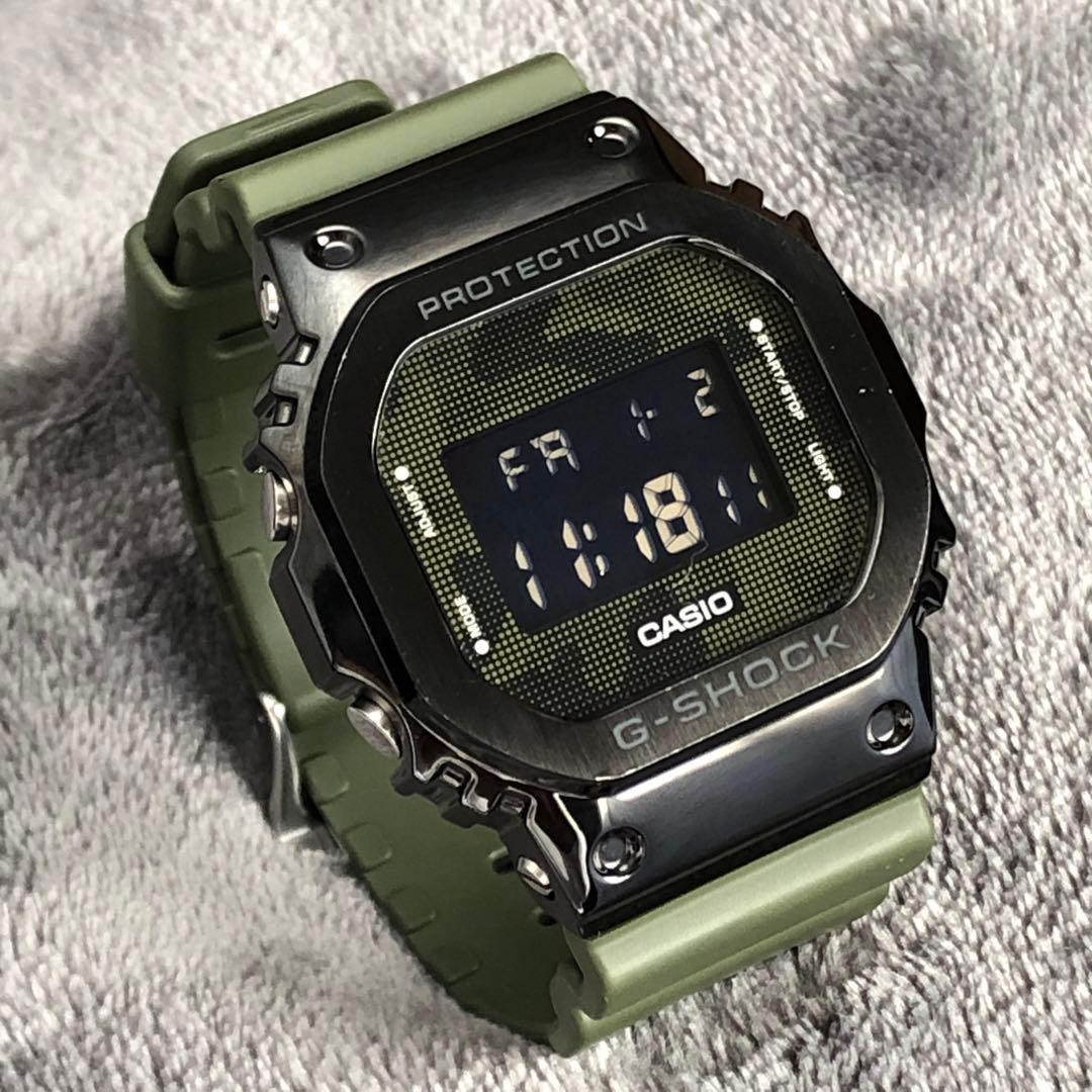メタル×ミリタリー［良品きれい］GM-5600B カーキグリーン G-SHOCK