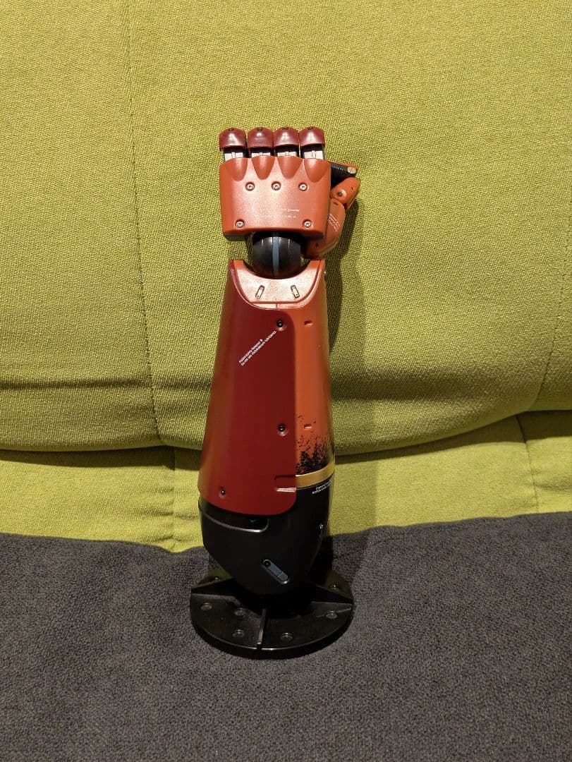 メタルギアソリッド バイオニックアーム 義手 1/2 レプリカ