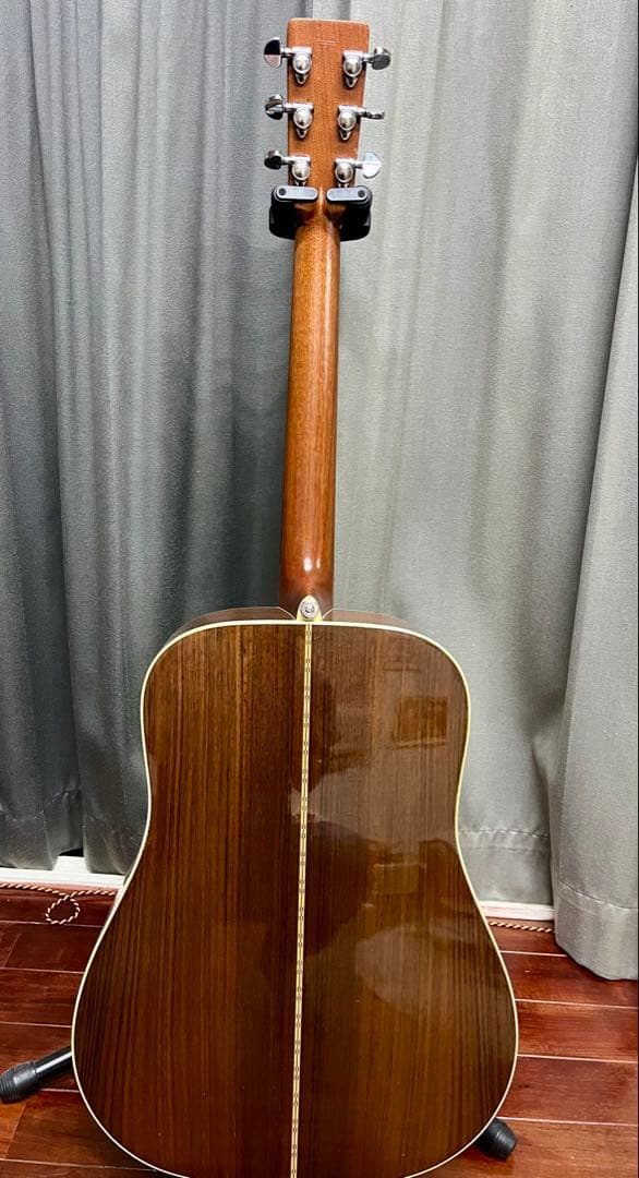 マーチンD28 ヴィンテージ　1975年製　激鳴り