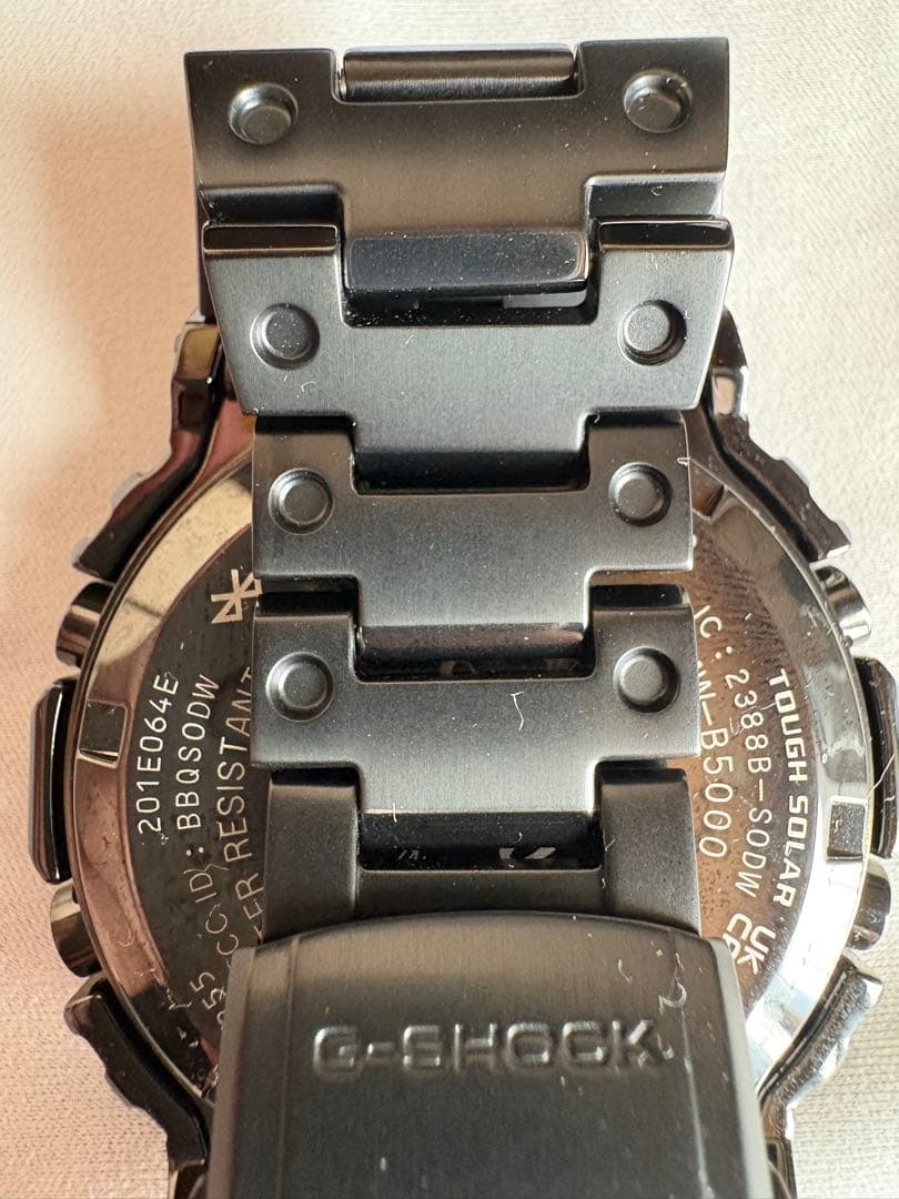 【極美品】G-SHOCK GMW-B5000GD-1JF 電波ソーラー ブラック