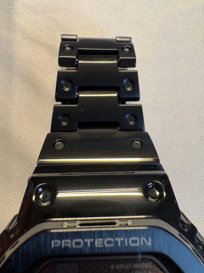 【極美品】G-SHOCK GMW-B5000GD-1JF 電波ソーラー ブラック