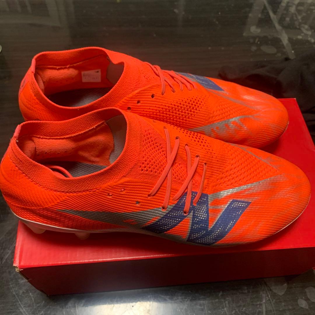 ニューバランス　ヒューロンHGサッカーシューズ スパイク