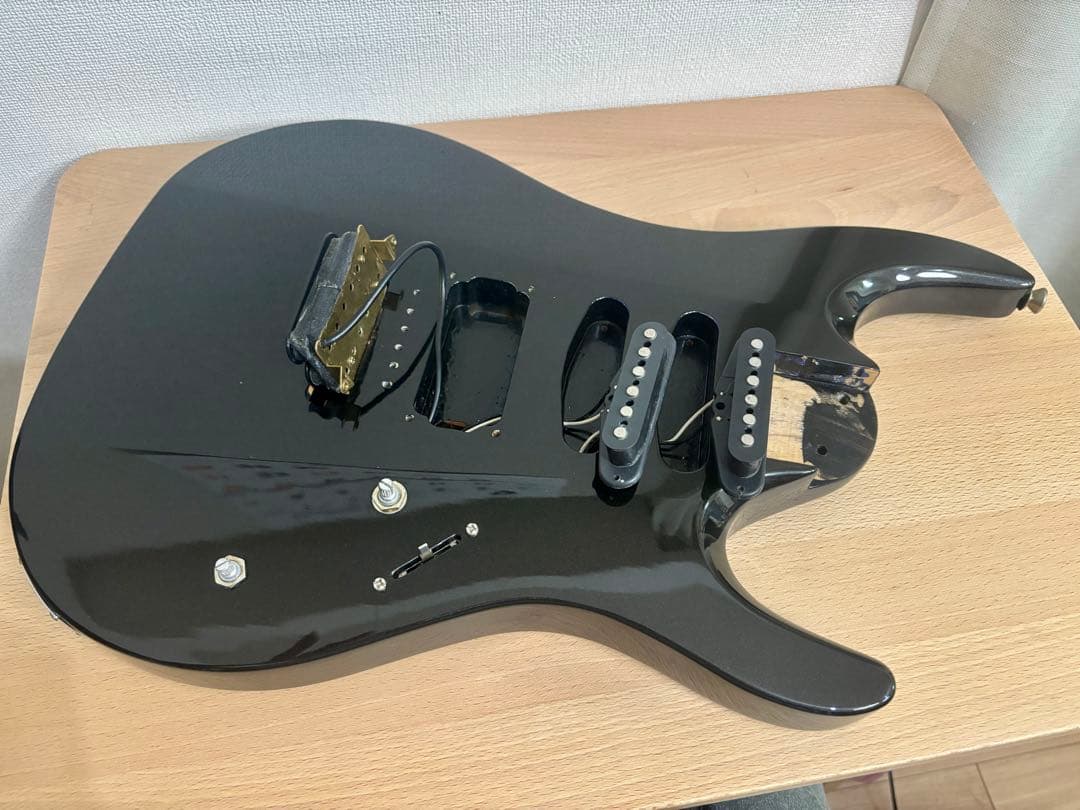 【送料無料】アリアプロ2 ブラック エレキギター