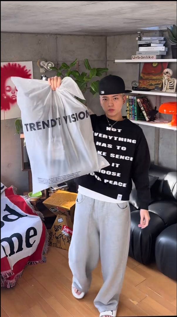 play hour スウェット