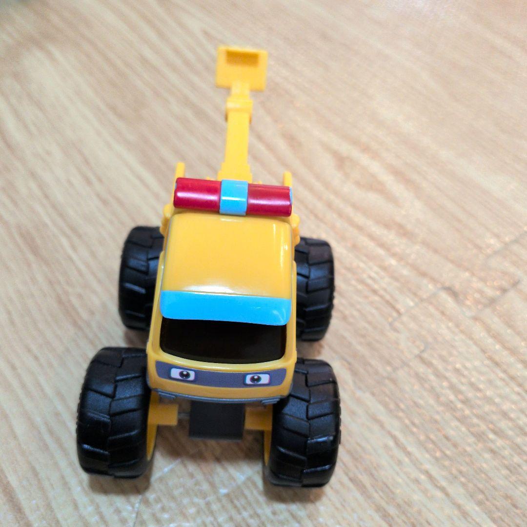 ベイビーバス　ミニカーセット