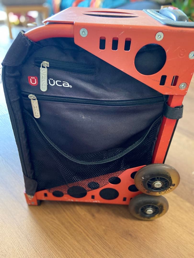 ZÜCA キャリーカート 黒 中型