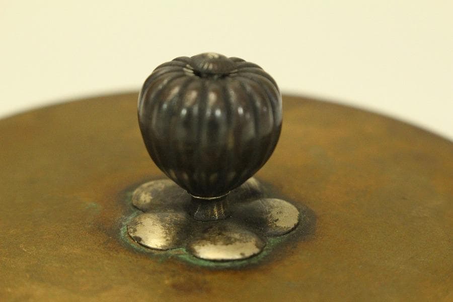 金寿堂 雨宮宗 造 銀摘 持ち手 銀象嵌 萬歳 鳳凰紋 鉄瓶(LC913)