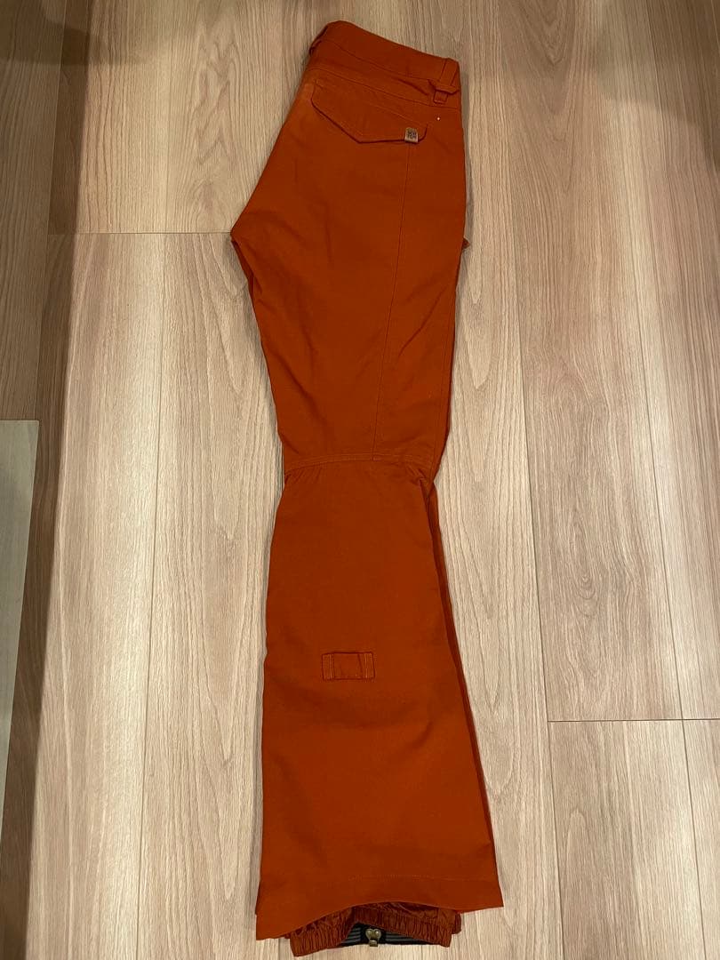 美品　BURTON スノーボードパンツ　レディース　サイズS