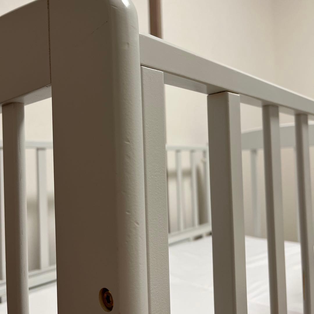 【美品マットレス&シーツ付】カトージ KATOJI ベビーベッド ハイポジション