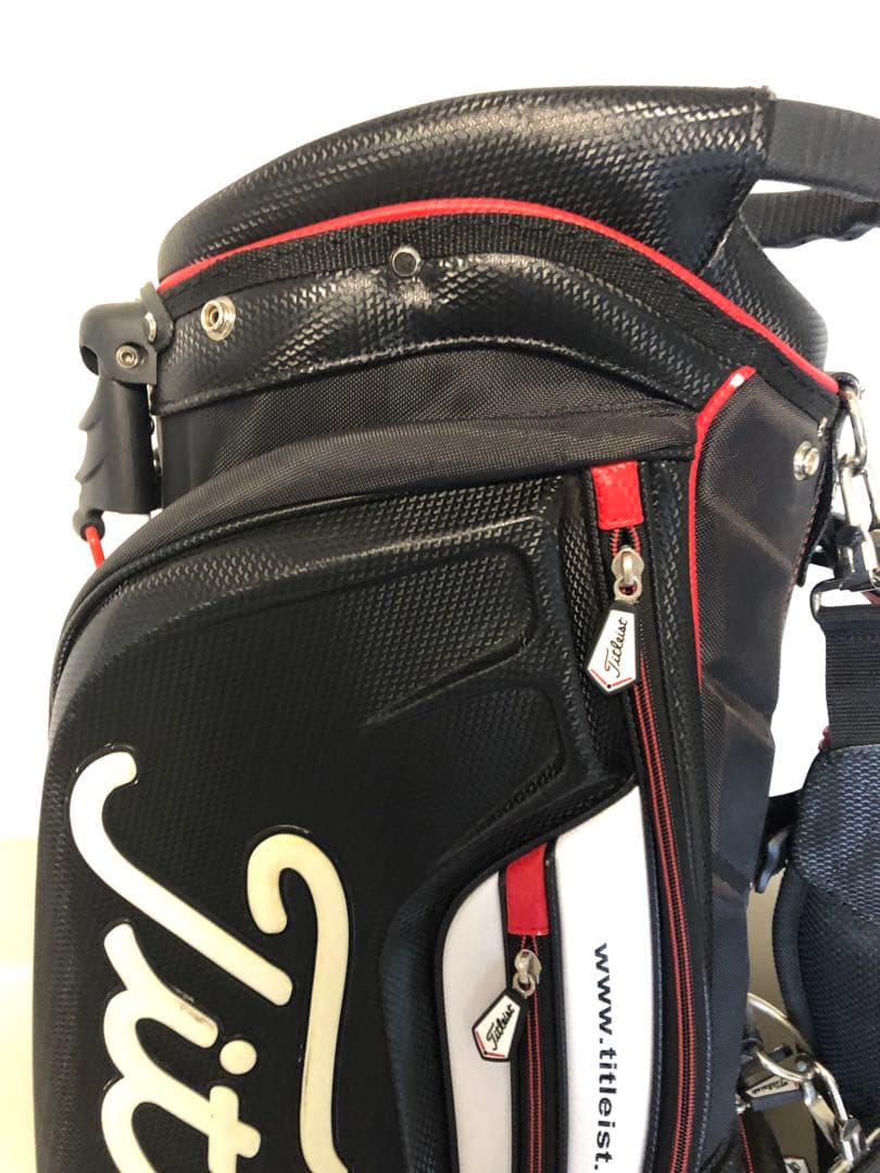 【送料込み】タイトリスト　キャディバッグ　限定スタンドバッグ