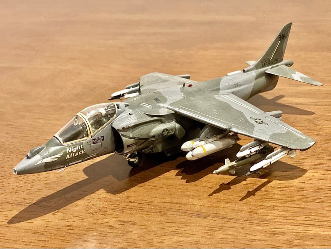 AV-8B ハリアー 1/72モデル　２機セット