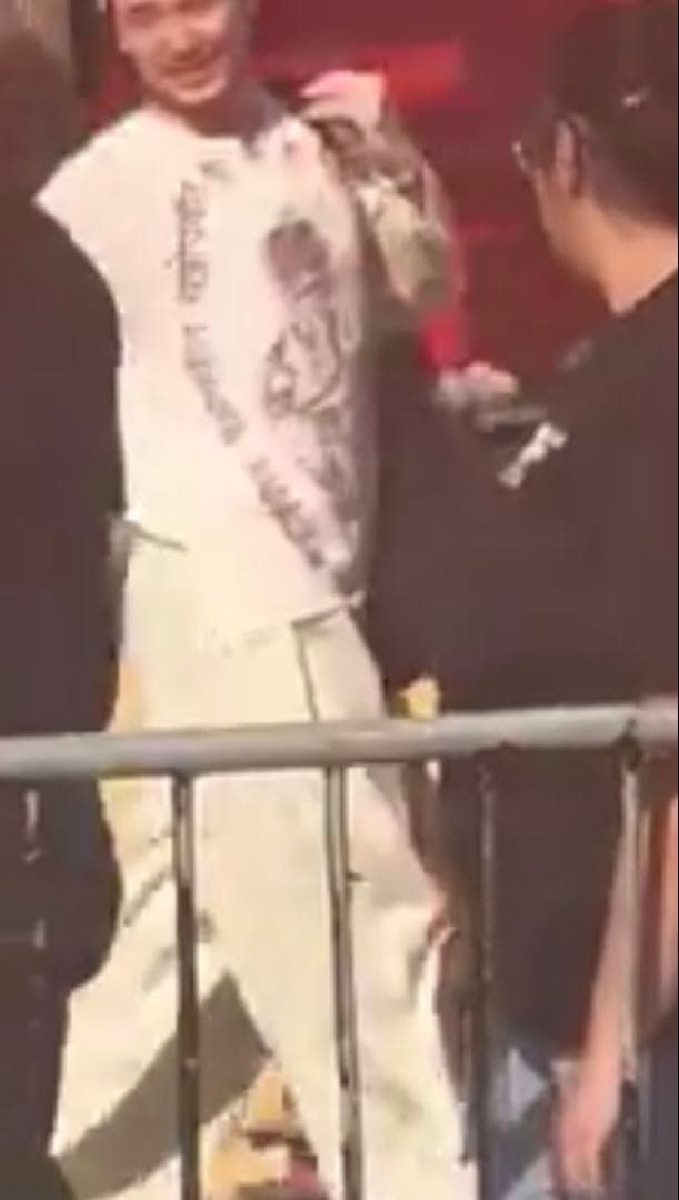 【新品】ガネーシャキーネックシャツとオームネックレスセット