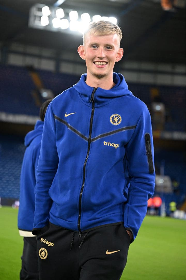 NIKE チェルシー　テックフリース パーカー