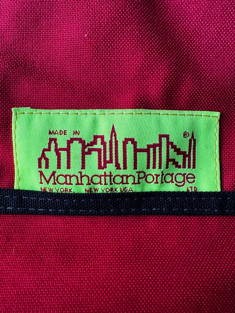 【希少アメリカ製】Manhattan PortageメッセンジャーバッグRED