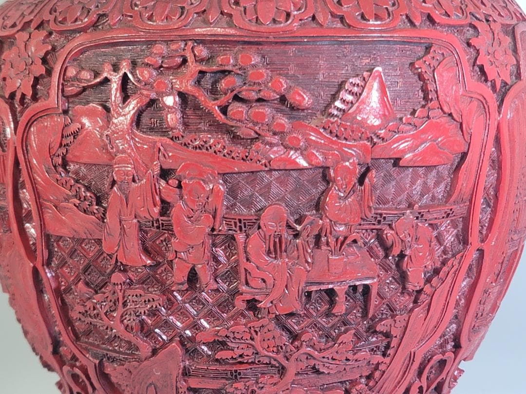 DT401 赤い 彫刻 花瓶 高さ47ｃｍ DT401