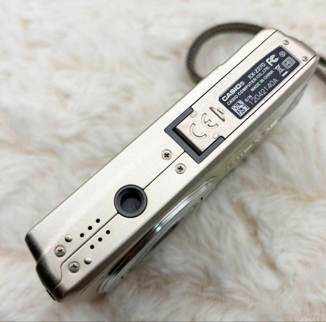 動作確認済み 美品 CASIO EXILIM EX-Z270 ゴールド