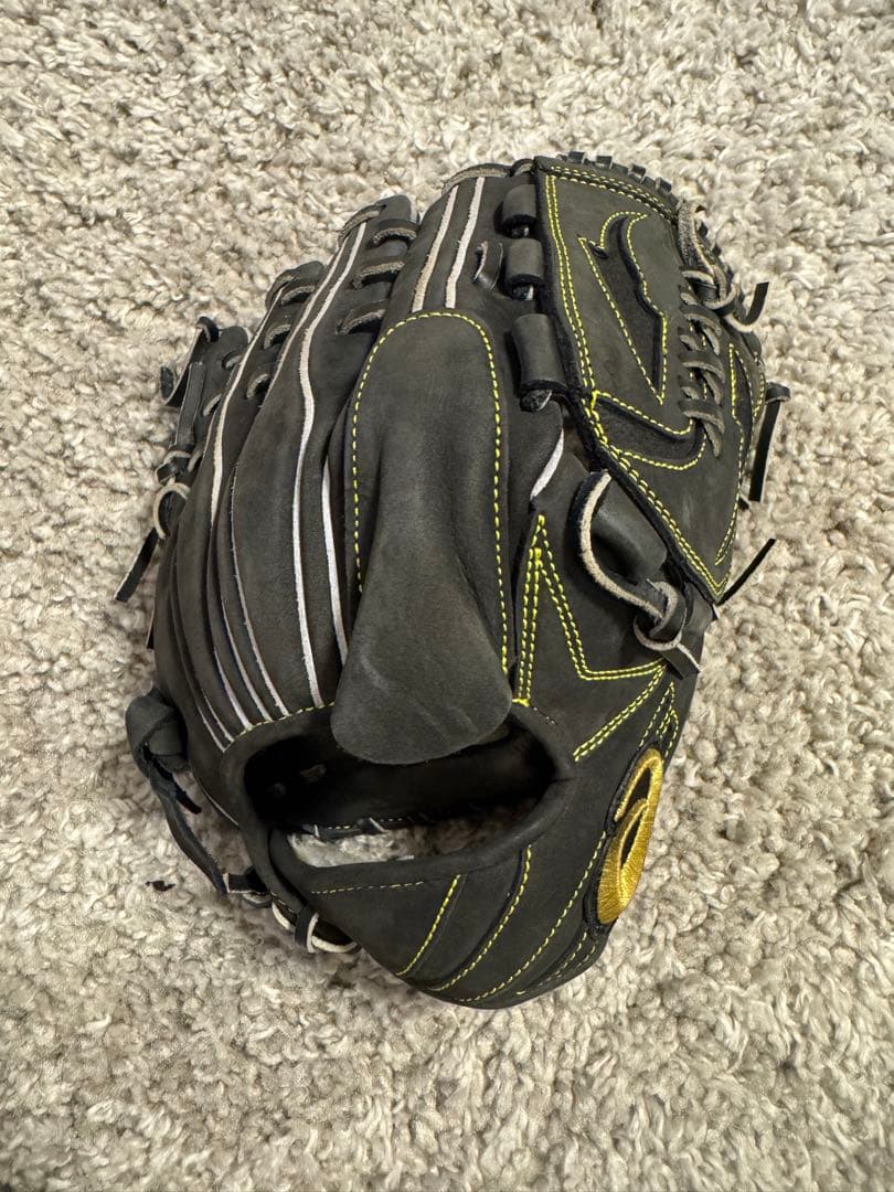 アシックスヌバック投手用グラブ(大谷翔平モデル)