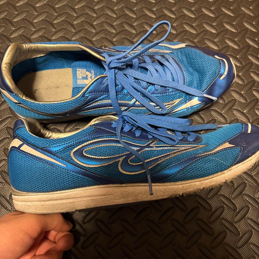 Veloビモロ　ランニングシューズ